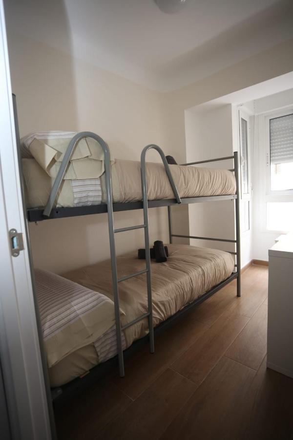 Apartamentos Navas Gam Alicante Luaran gambar