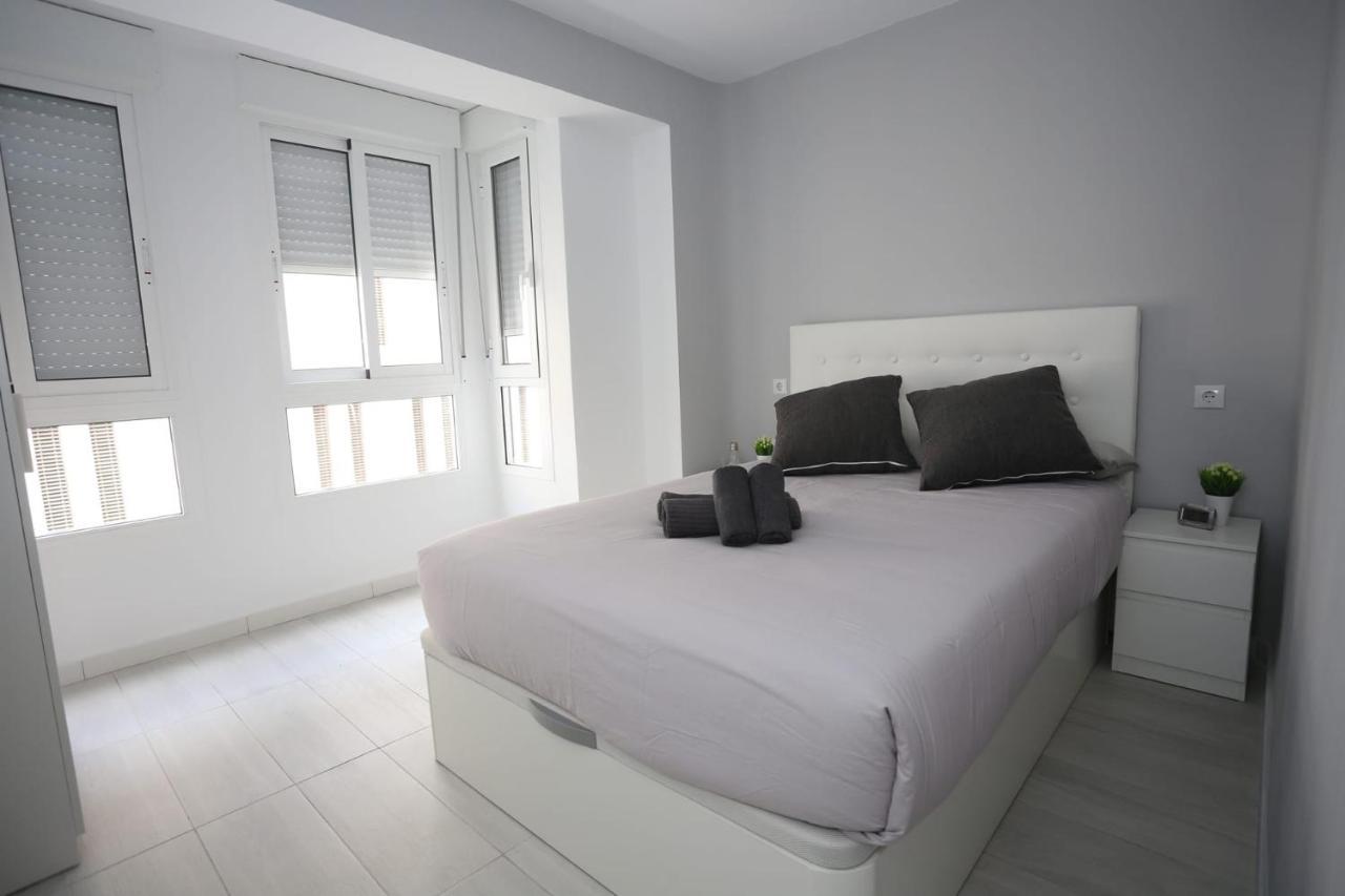 Apartamentos Navas Gam Alicante Luaran gambar